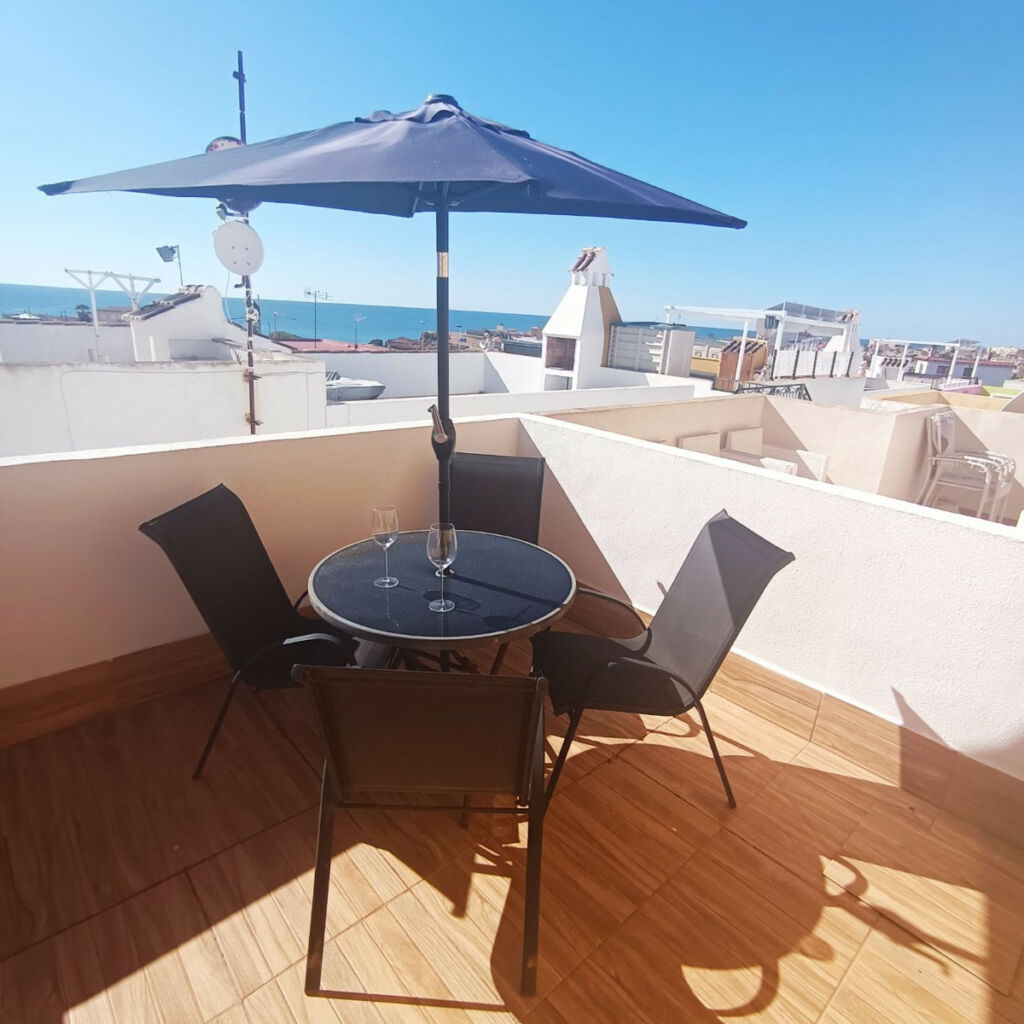 Townhouse Torrevieja Alicante - image 5