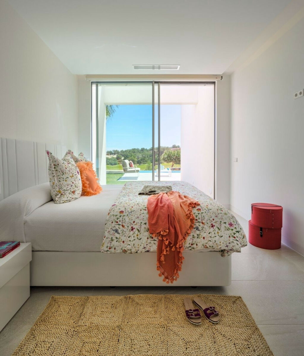 Detached Villa Las Colinas Golf Alicante - image 6