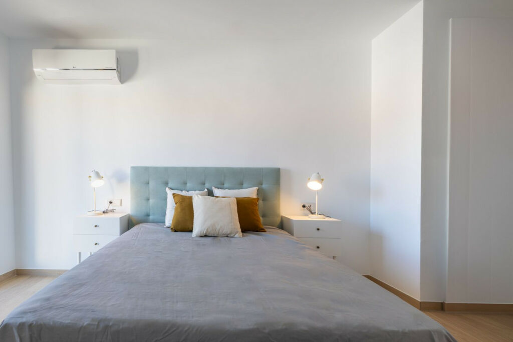 Middle Floor Apartment Nueva Andalucía Málaga - image 6