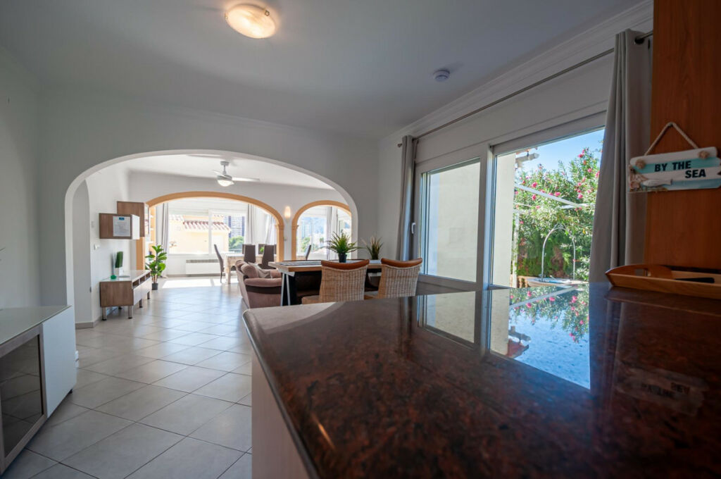 Detached Villa Calpe Alicante - image 6