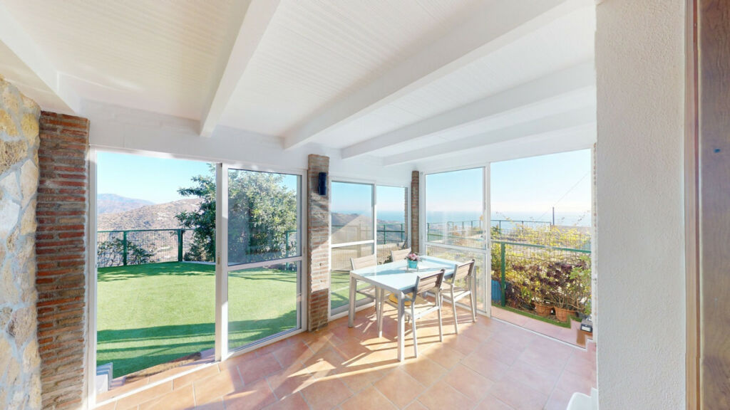 Detached Villa Arenas Málaga - image 6