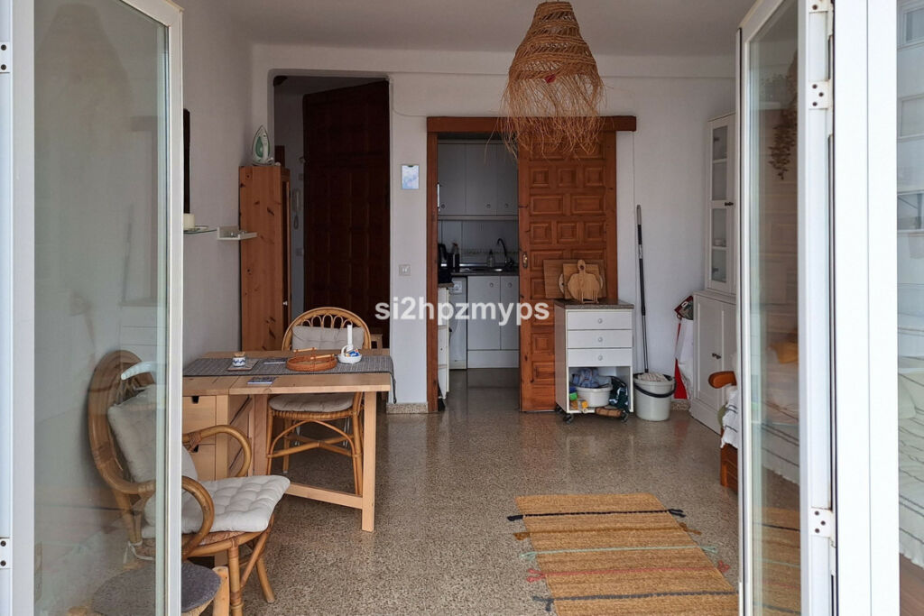 Top Floor Apartment Nerja Málaga - image 6