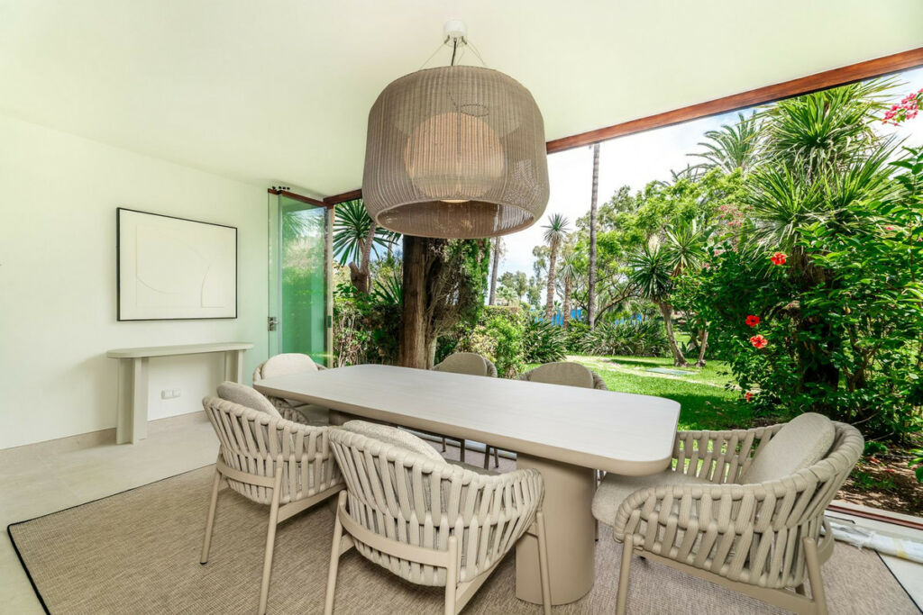 Townhouse New Golden Mile Málaga - image 6