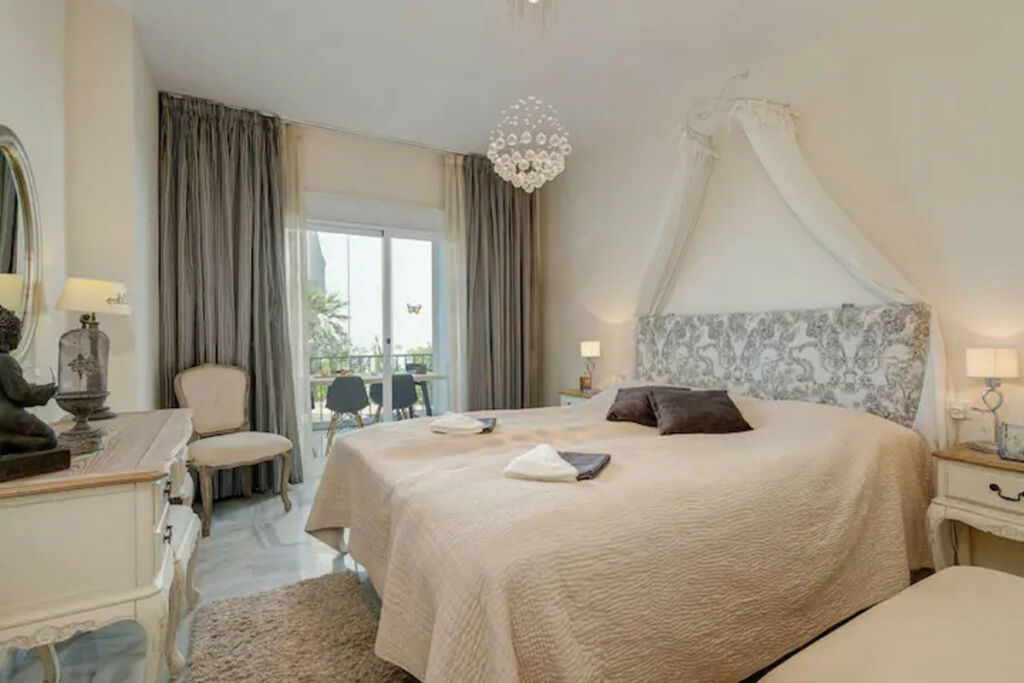 Ground Floor Apartment La Cala de Mijas Málaga - image 6