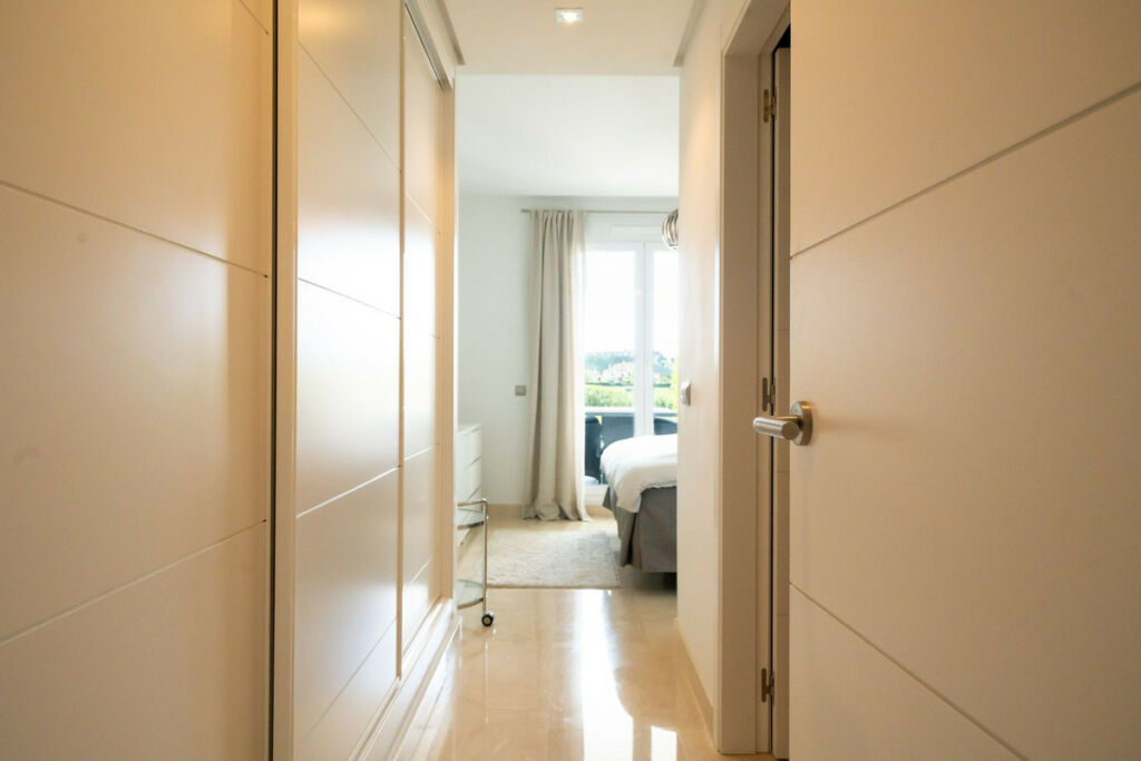 Ground Floor Apartment Los Arqueros Málaga - image 6