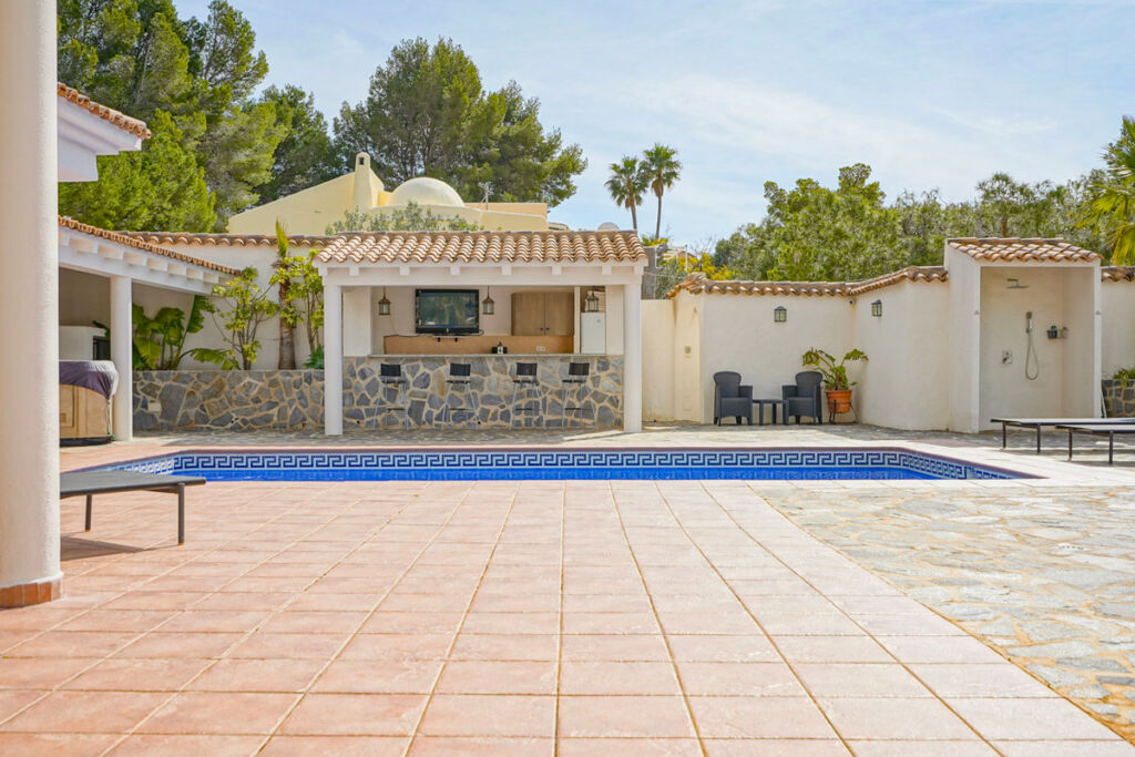 Detached Villa Altea Alicante - image 6
