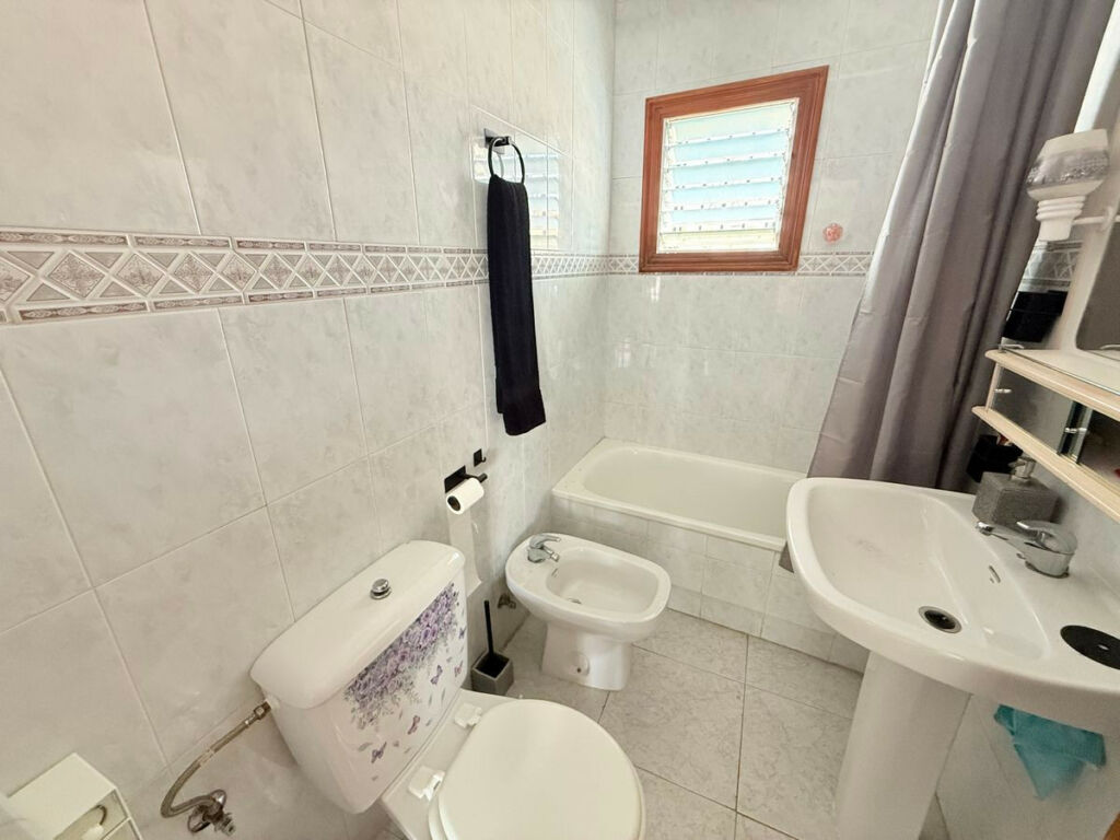 Semi-Detached House Benijofar Alicante - image 8