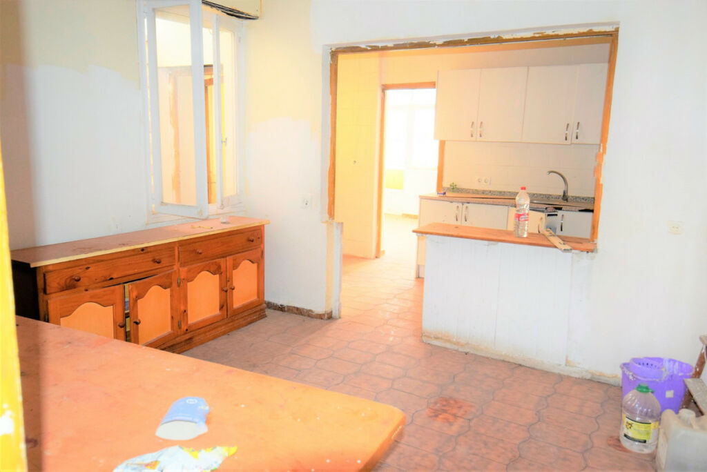 Middle Floor Apartment Guardamar del Segura Alicante - image 6