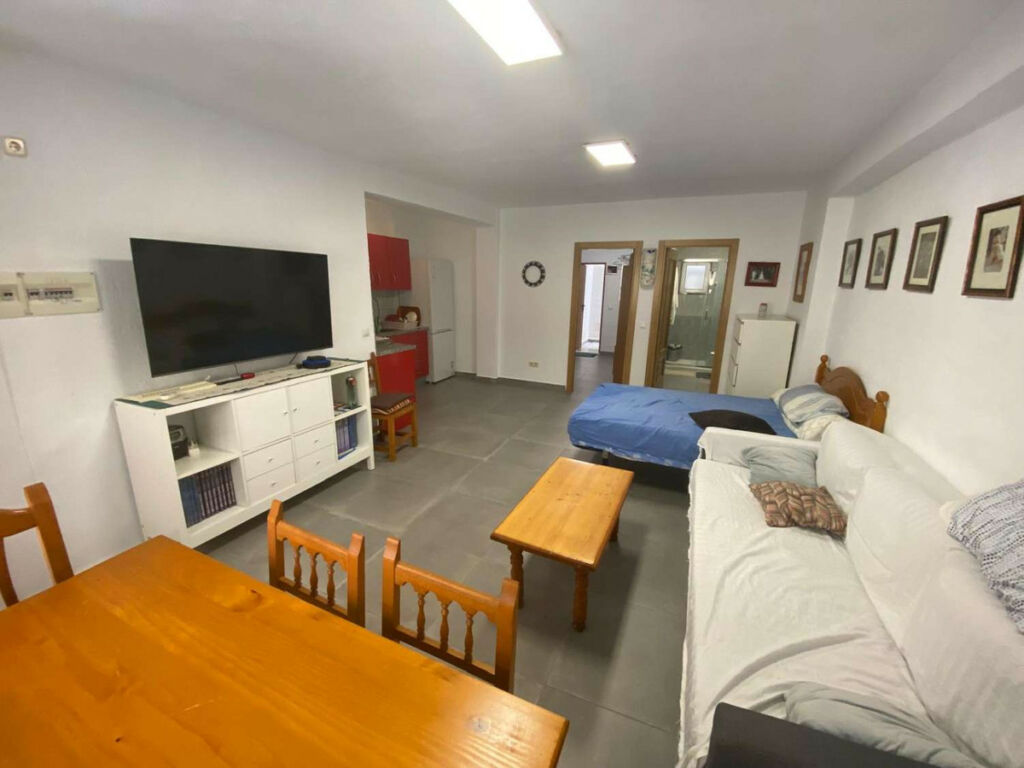 Ground Floor Apartment Fuengirola Málaga - image 6