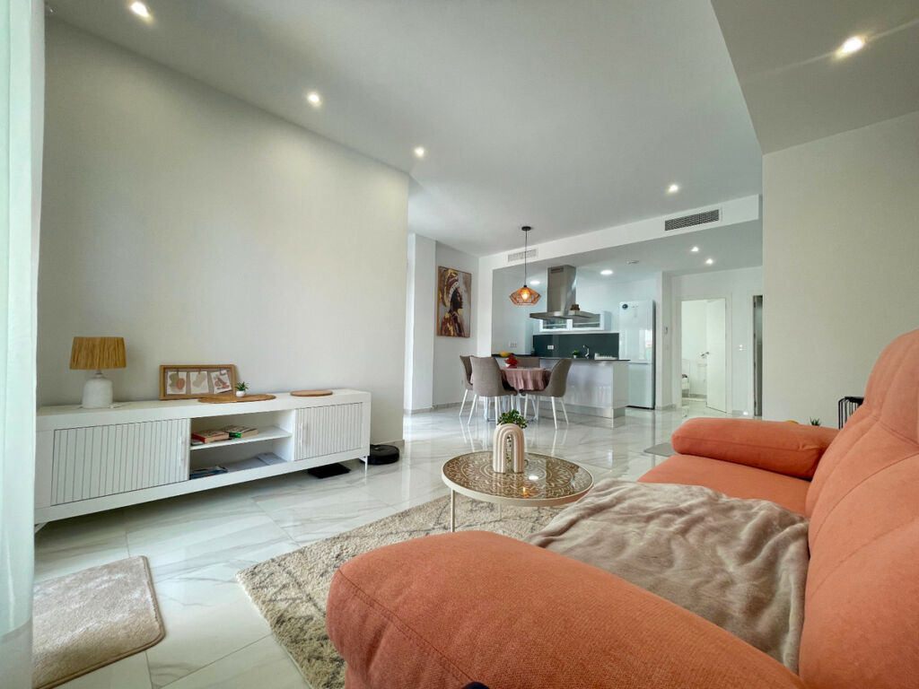 Detached Villa Benijofar Alicante - image 3