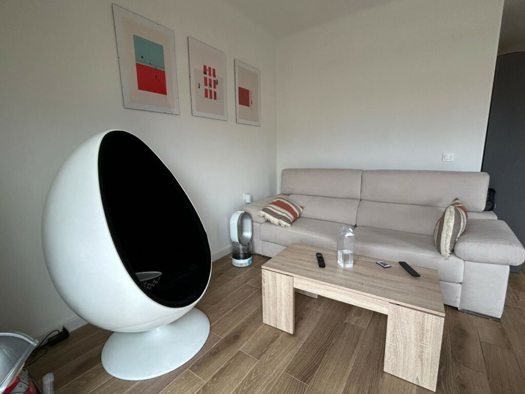Middle Floor Apartment Alicante City Alicante - image 6