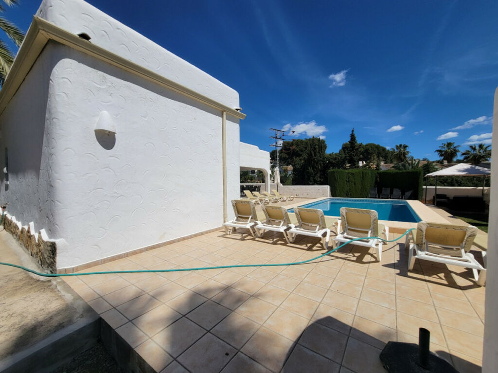 Detached Villa Moraira Alicante - image 6