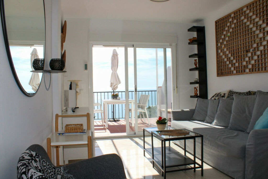 Semi-Detached House Nerja Málaga - image 6