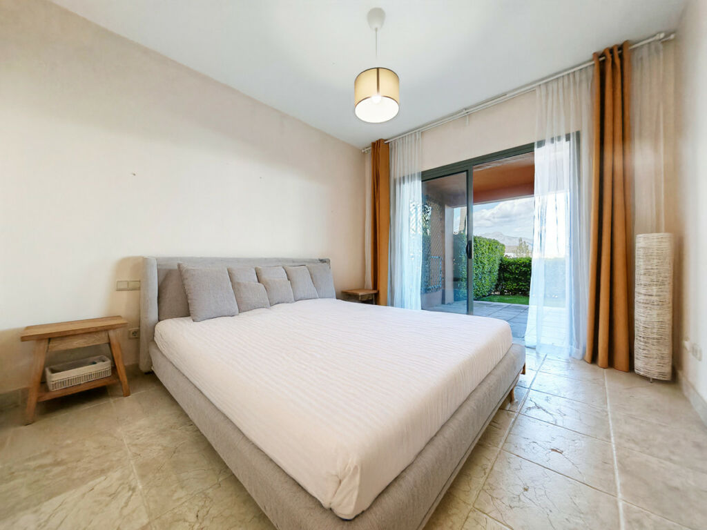 Ground Floor Apartment Estepona Málaga - image 6