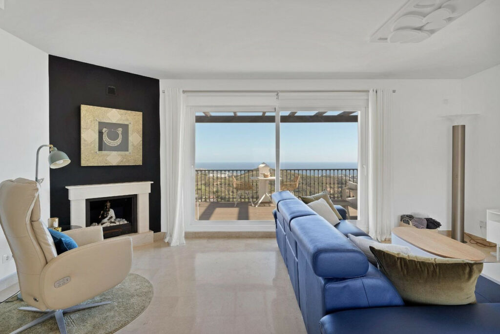 Penthouse Calahonda Málaga - image 7