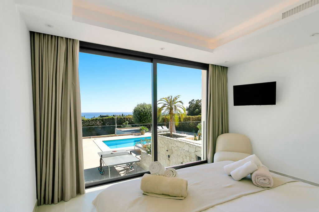 Detached Villa Cabopino Málaga - image 62