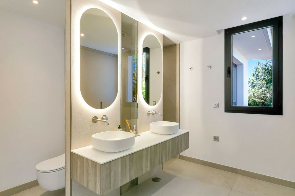 Detached Villa Cabopino Málaga - image 66