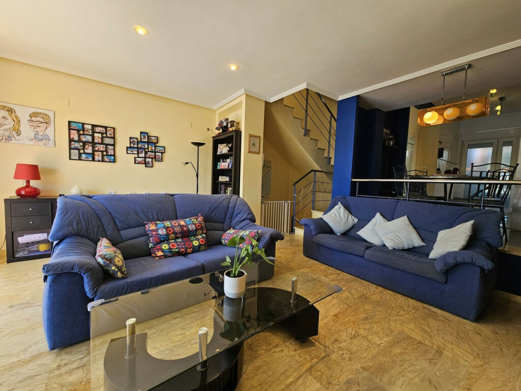 Detached Villa Cabo Roig Alicante - image 7