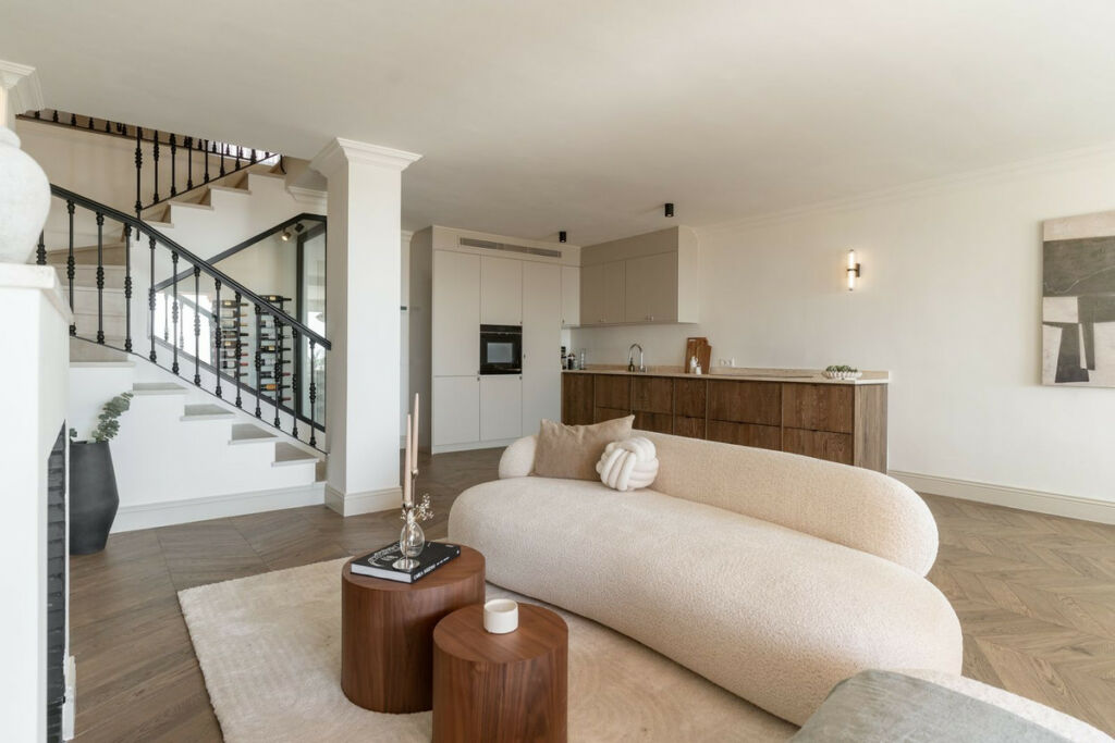 Townhouse Monte Halcones Málaga - image 7