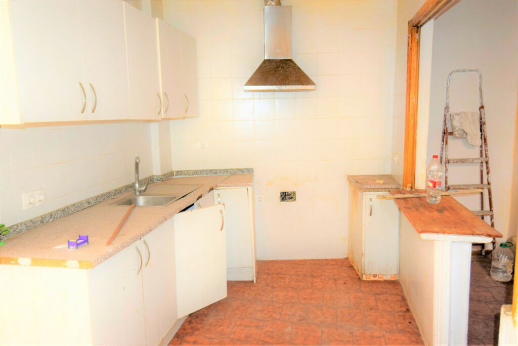 Middle Floor Apartment Guardamar del Segura Alicante - image 7