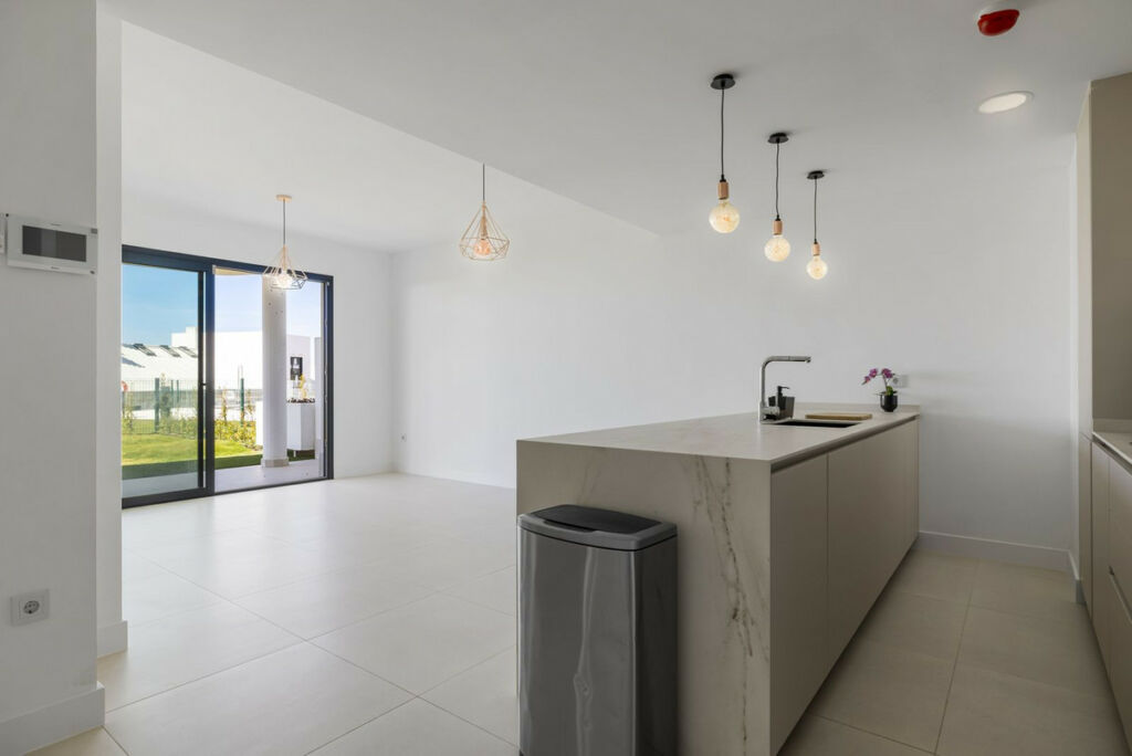 Ground Floor Apartment Fuengirola Málaga - image 11