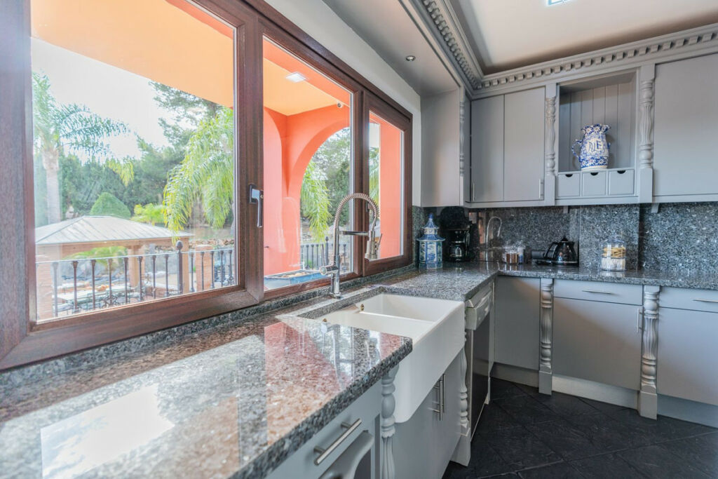 Detached Villa Benalmadena Costa Málaga - image 7
