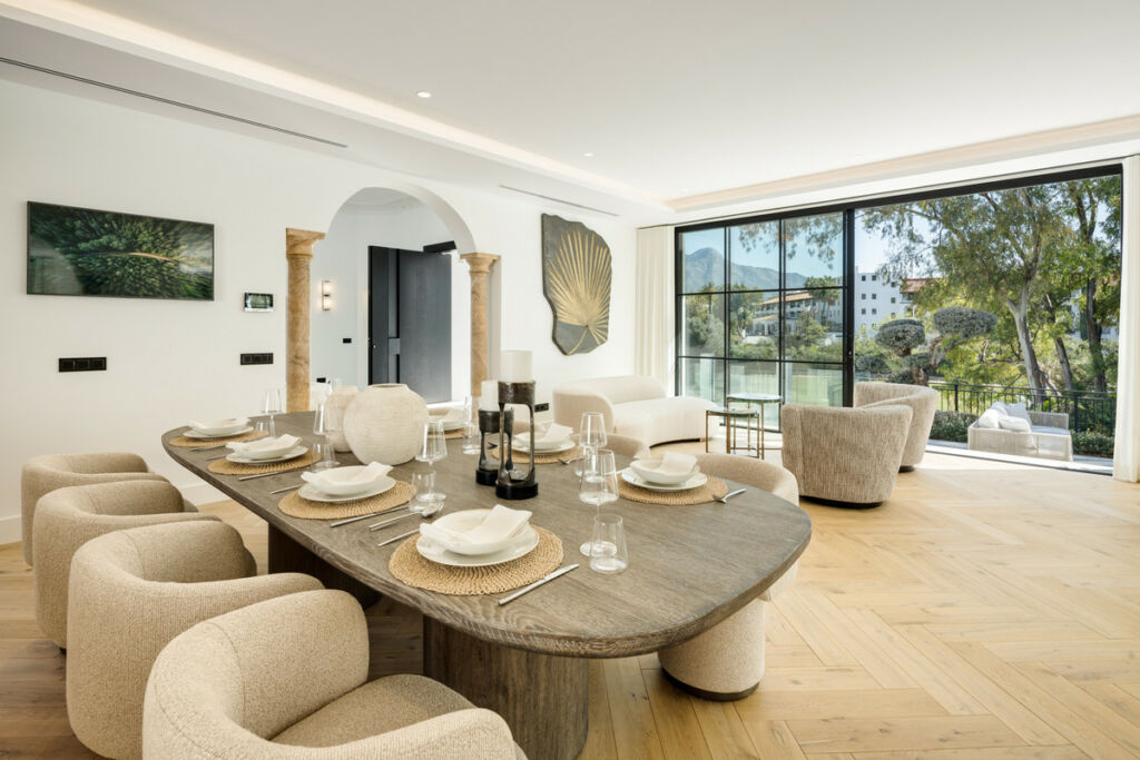 Detached Villa Benahavís Málaga - image 12
