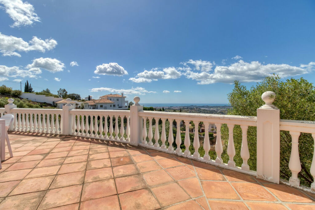 Detached Villa Mijas Málaga - image 7