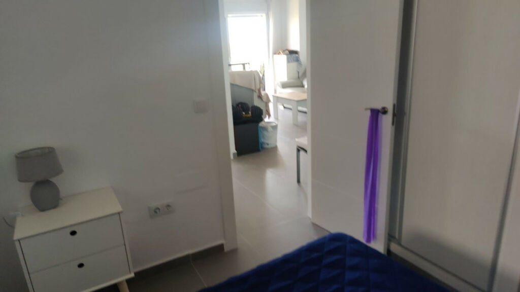Middle Floor Apartment Torrevieja Alicante - image 7