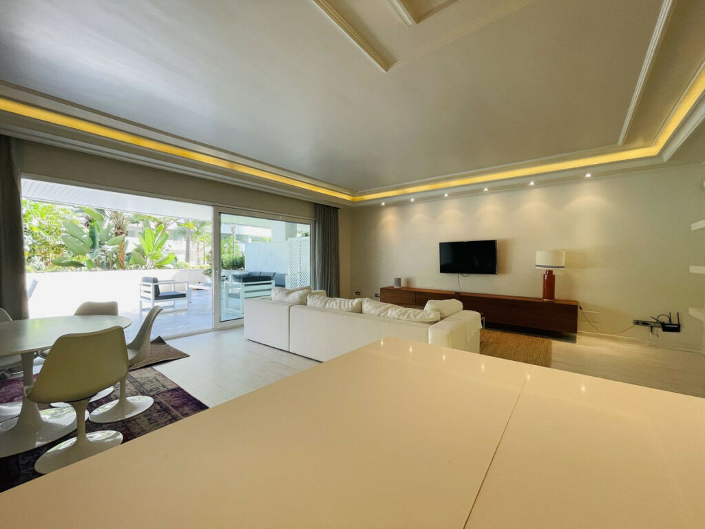 Ground Floor Apartment Puerto Banús Málaga - image 7