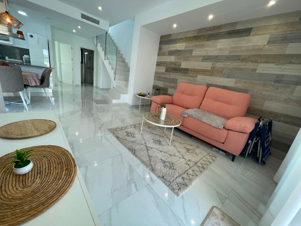 Detached Villa Benijofar Alicante - image 4