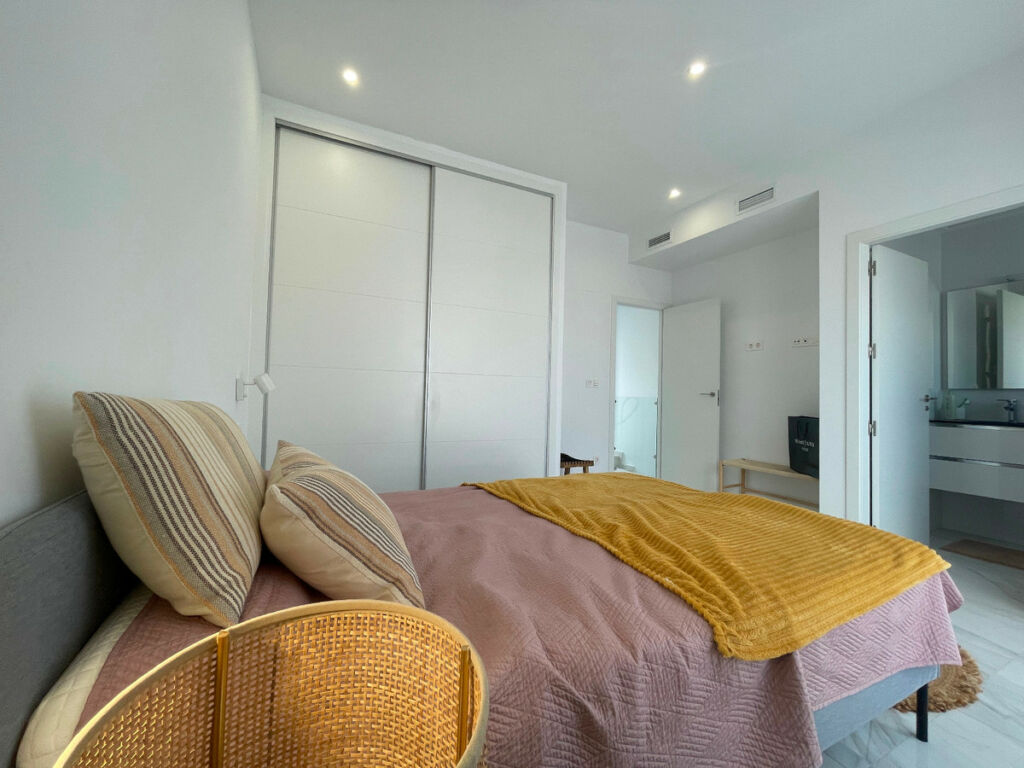 Detached Villa Benijofar Alicante - image 7
