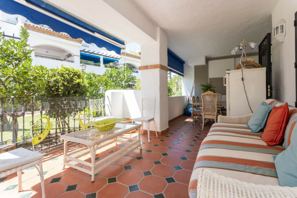 Ground Floor Apartment San Pedro de Alcántara Málaga - image 7
