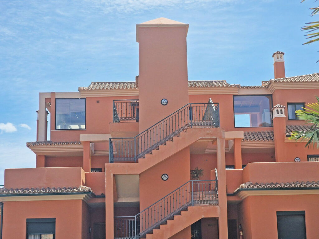 Penthouse Elviria Málaga - image 6