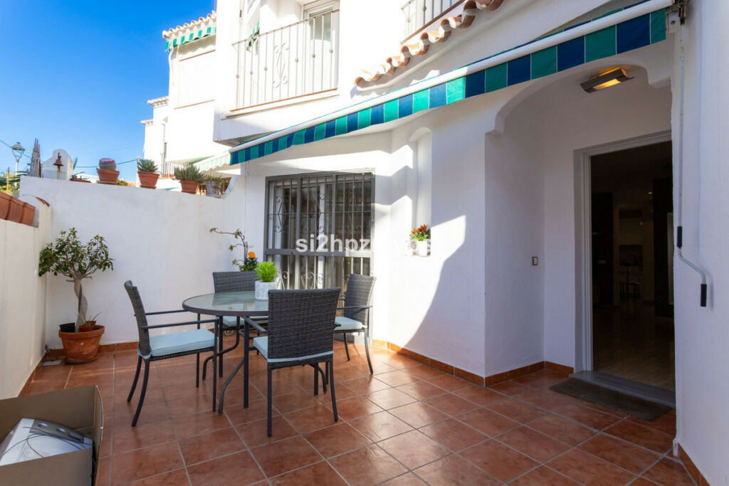 Townhouse Torrox Málaga - image 7