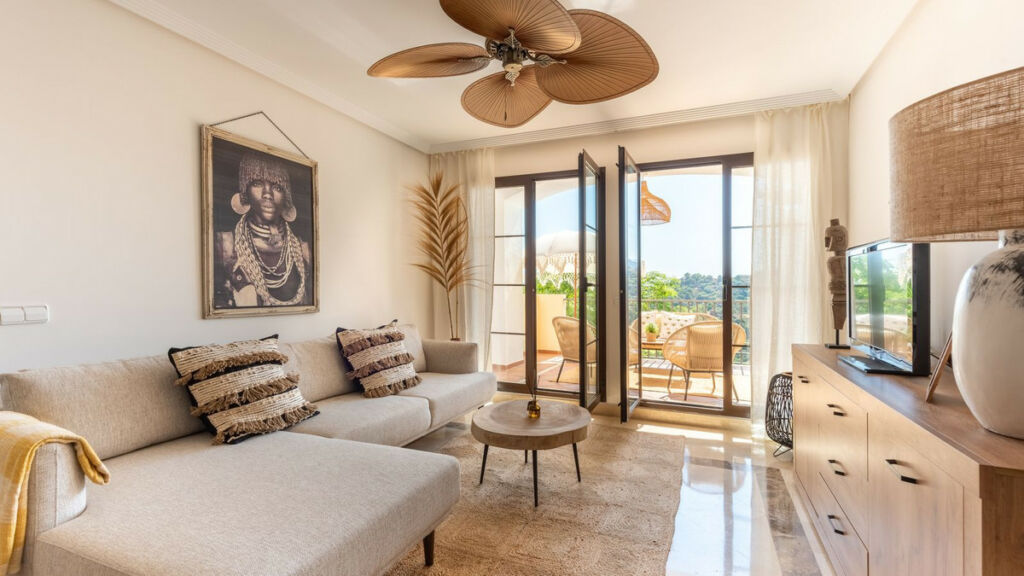 Middle Floor Apartment Los Arqueros Málaga - image 7