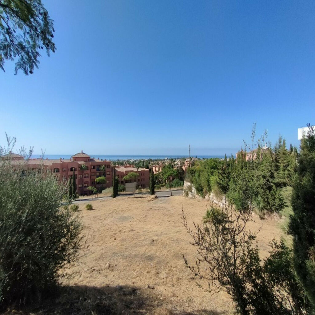 Residential Plot Benahavís Málaga - image 7