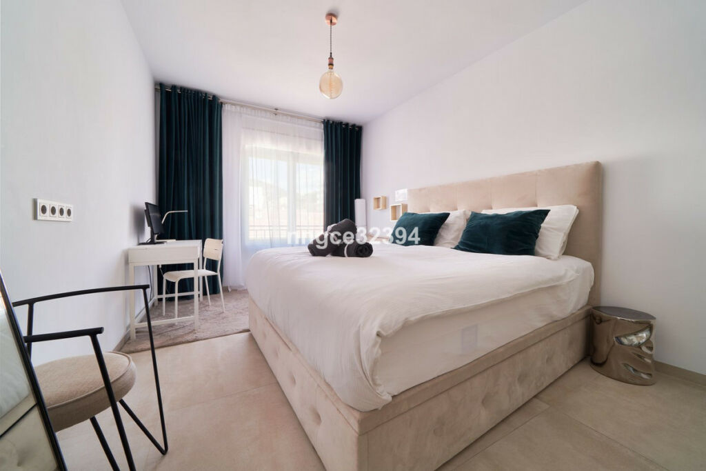 Middle Floor Apartment Marbella Málaga - image 10