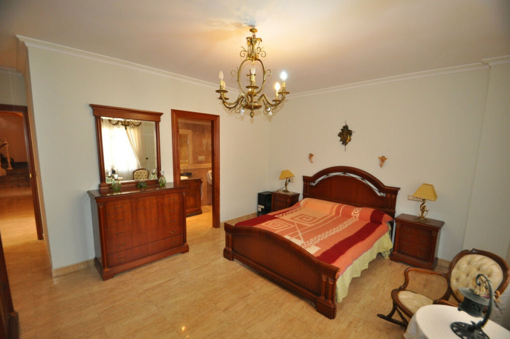 Townhouse Algueña Alicante - image 7