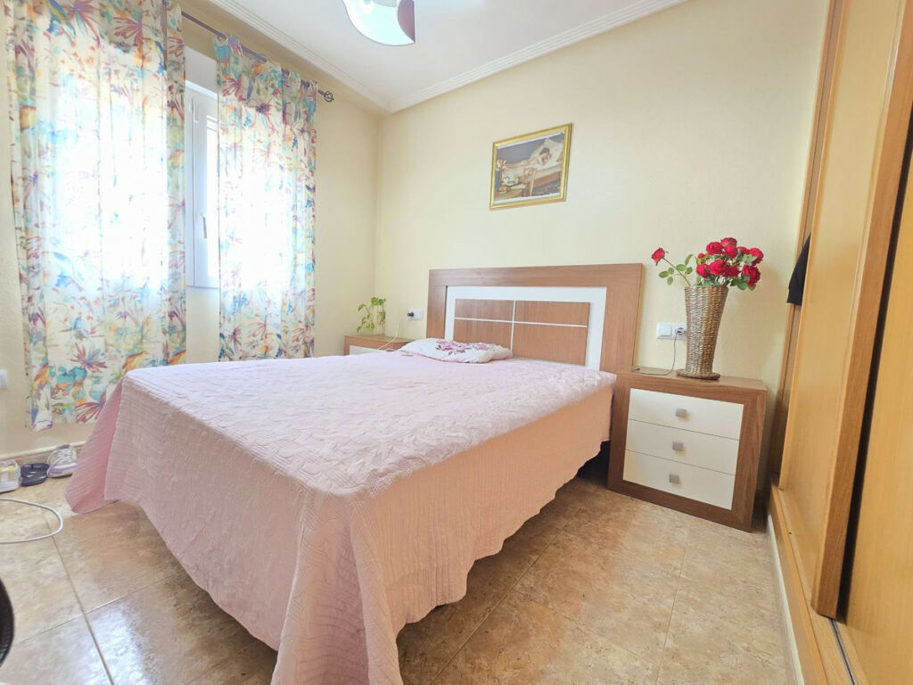 Townhouse Roldan Murcia - image 8