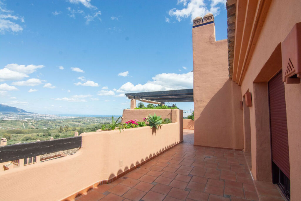 Top Floor Apartment La Mairena Málaga - image 29