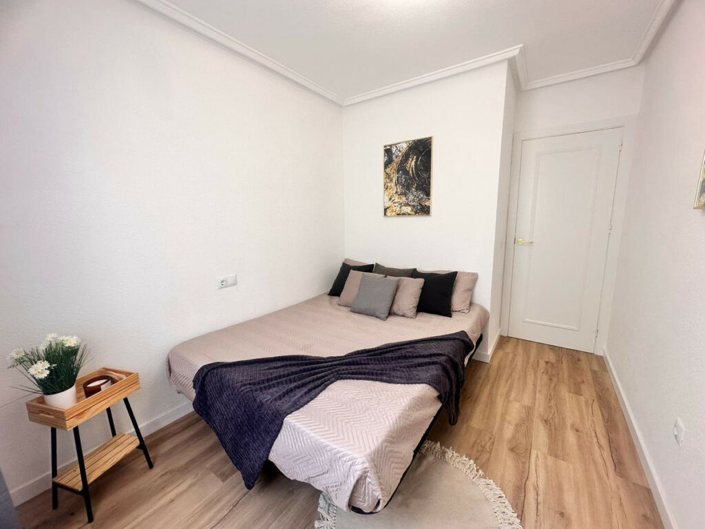 Penthouse Torrevieja Alicante - image 7
