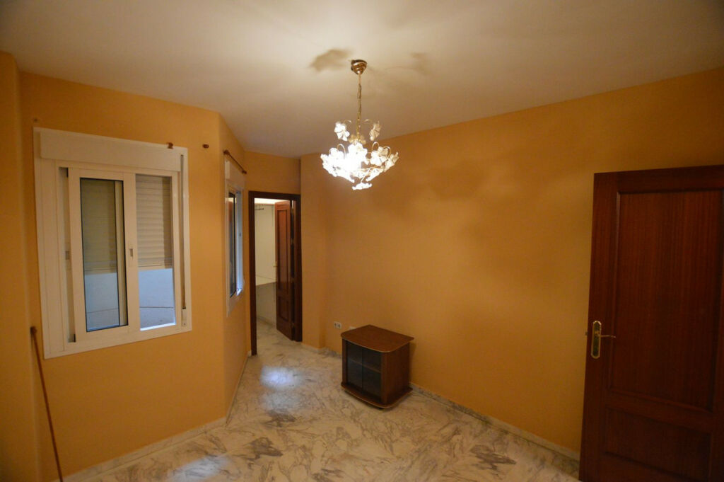 Ground Floor Apartment Los Boliches Málaga - image 7