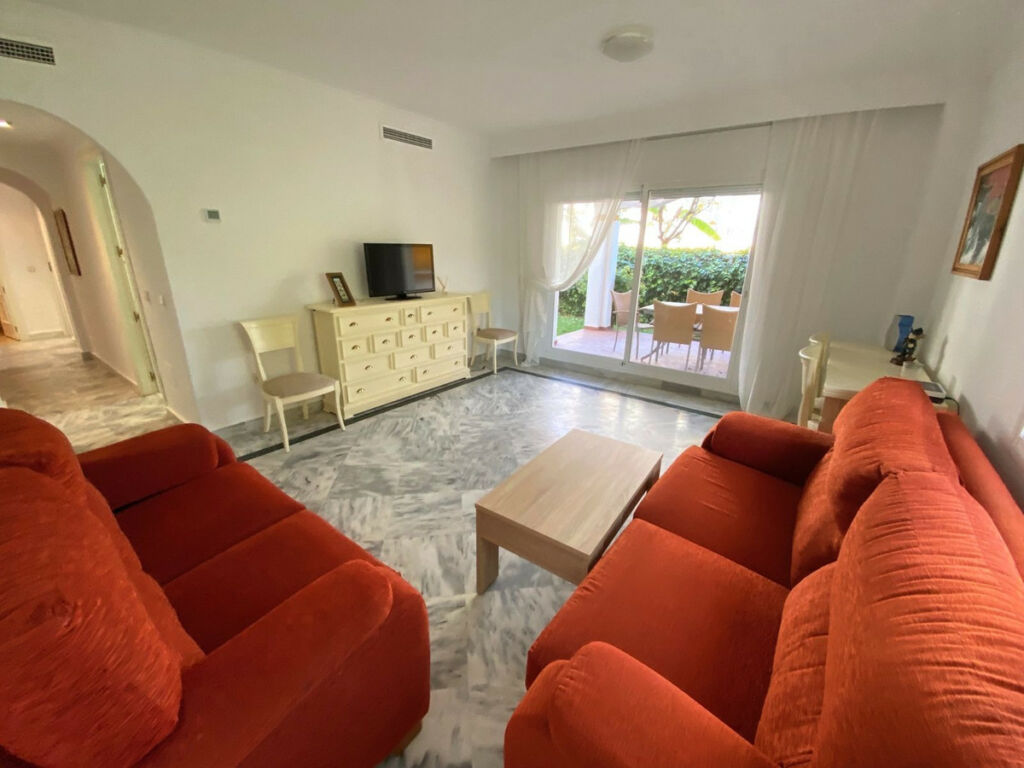 Ground Floor Apartment Nueva Andalucía Málaga - image 8