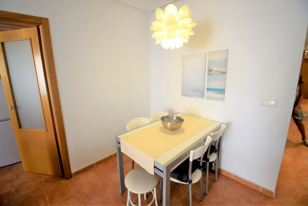 Middle Floor Apartment Guardamar del Segura Alicante - image 8
