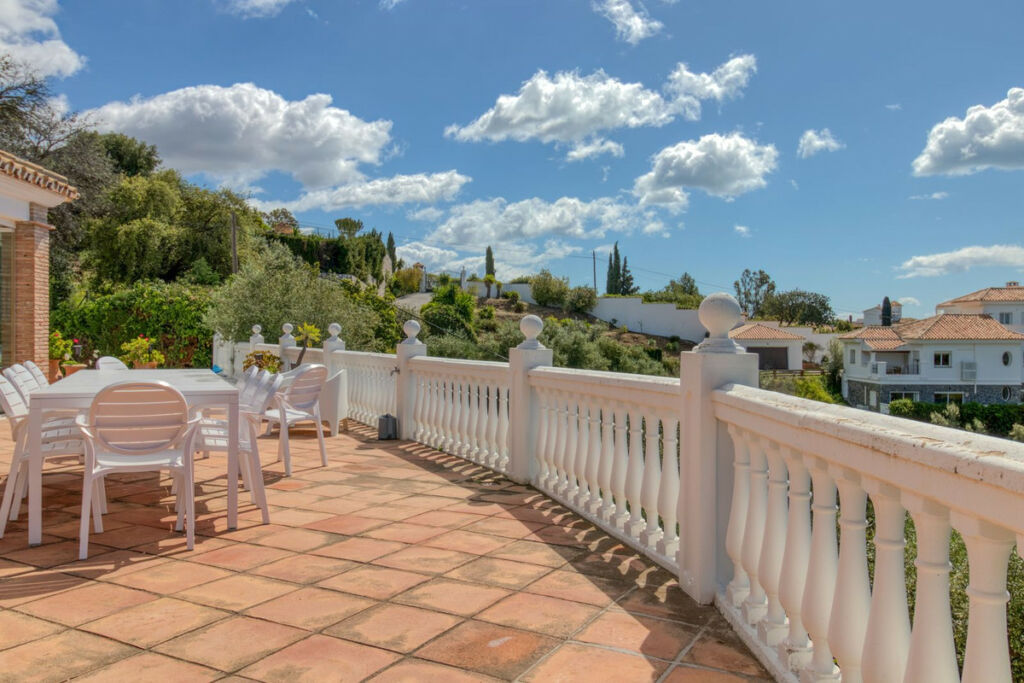 Detached Villa Mijas Málaga - image 8