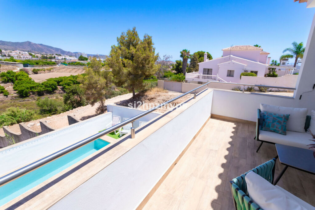 Detached Villa Nerja Málaga - image 8