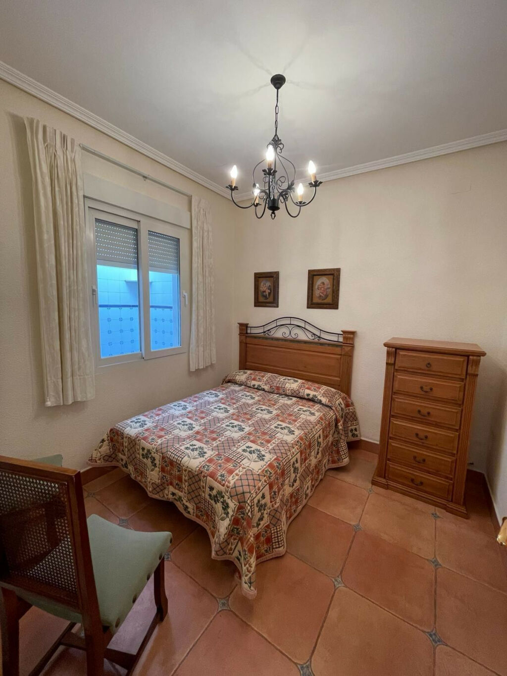 Middle Floor Apartment Torrevieja Alicante - image 8