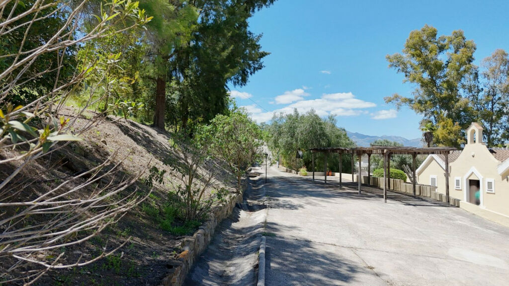 Detached Villa Coín Málaga - image 8