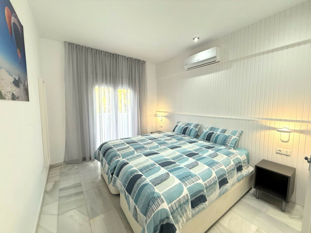 Penthouse Duplex Puerto Banús Málaga - image 8